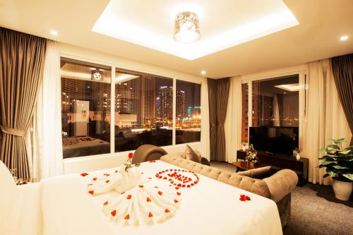 adeline hotel