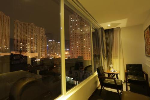 adeline hotel