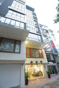 adeline hotel