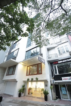 adeline hotel