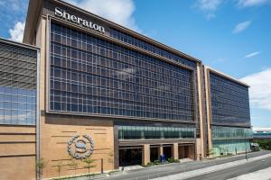 sheraton manila hotel