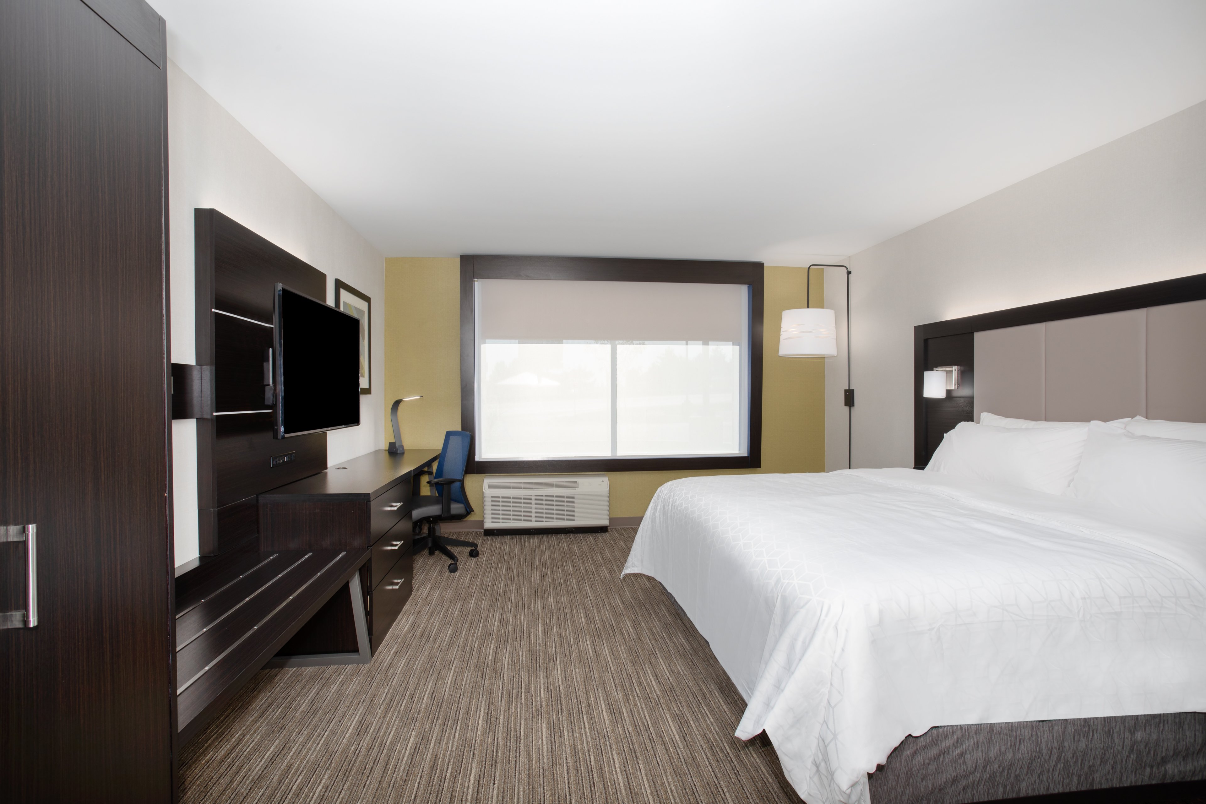 holiday inn express and suites ely an ihg hotel