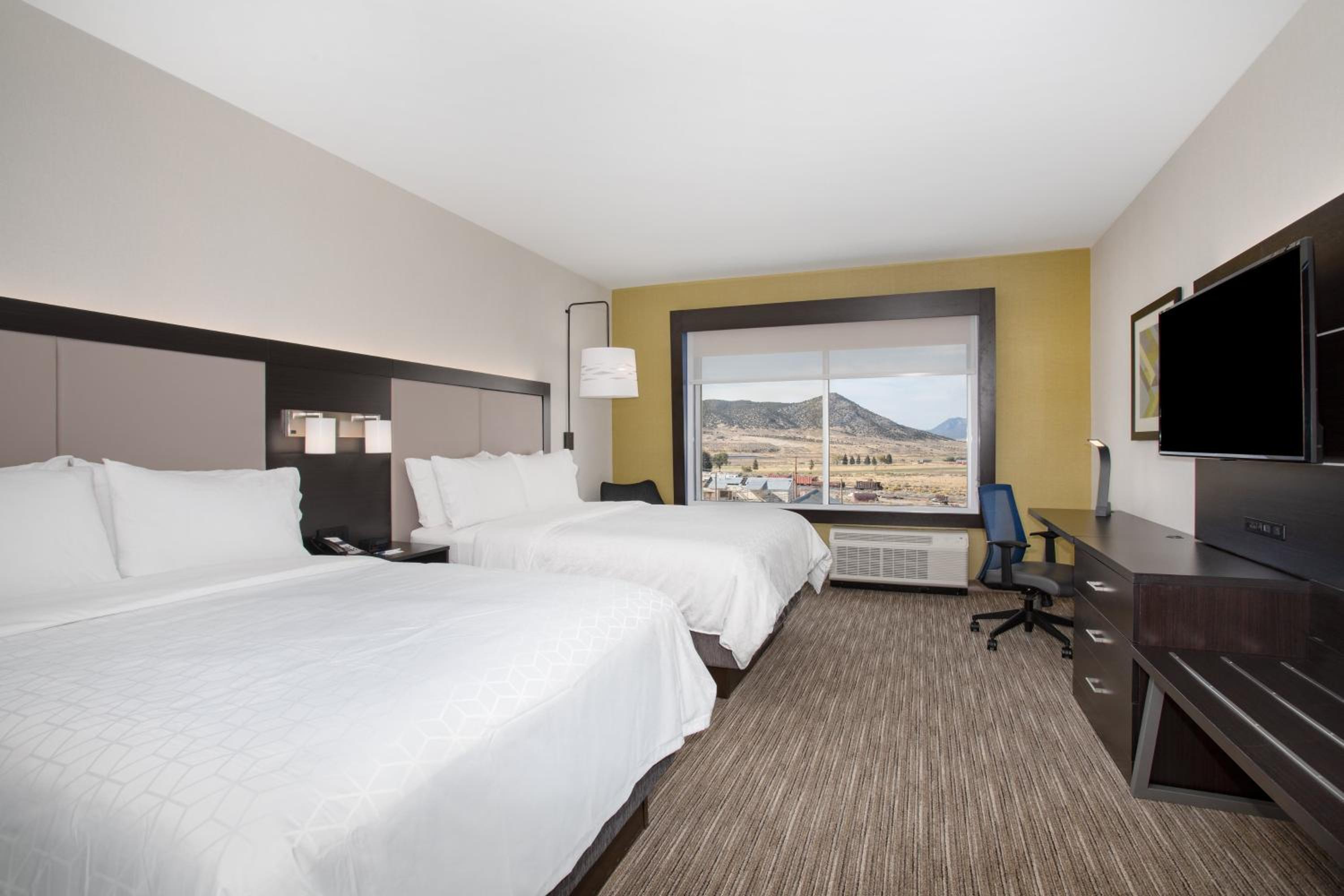 holiday inn express and suites ely an ihg hotel