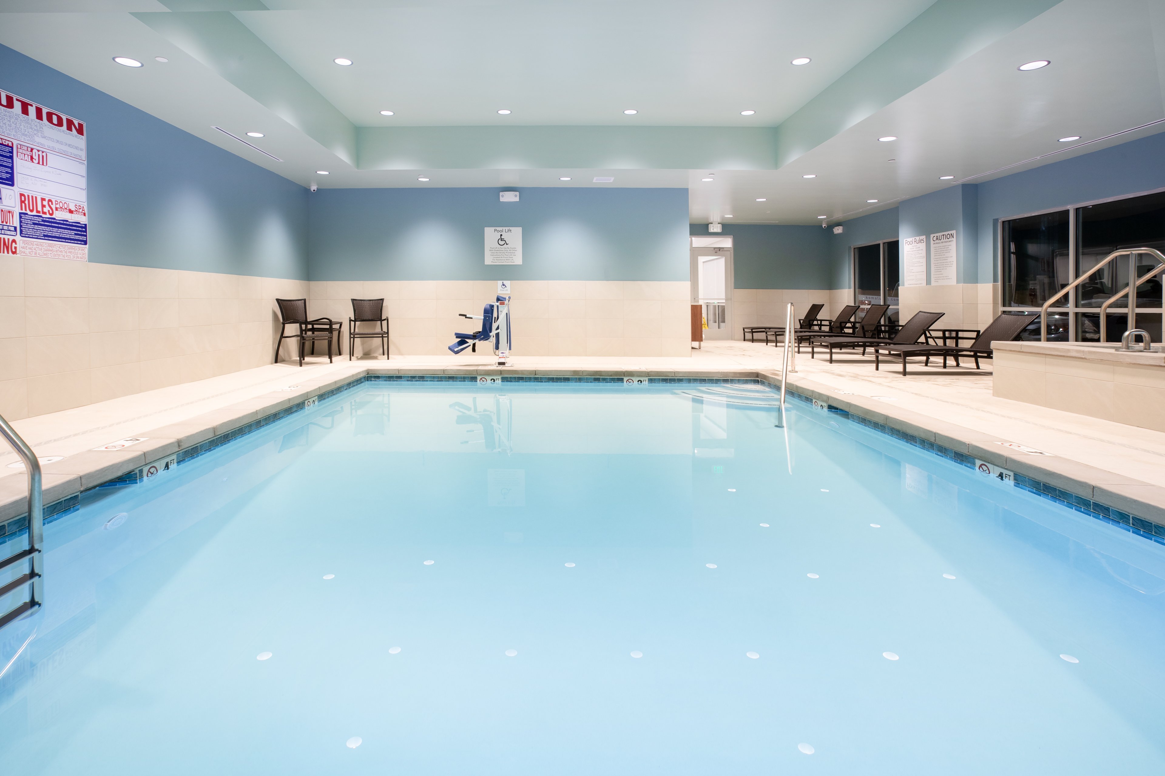 holiday inn express and suites ely an ihg hotel