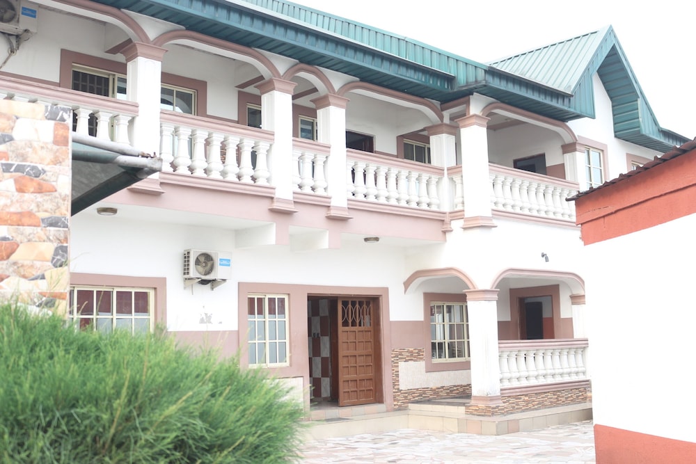 last born hotel