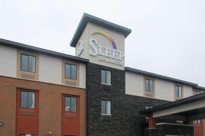 sleep inn and suites oregon madison
