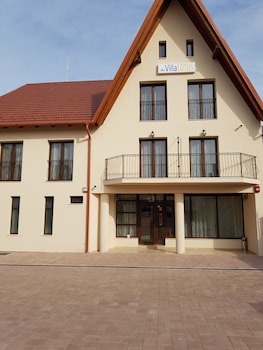 villa lotus