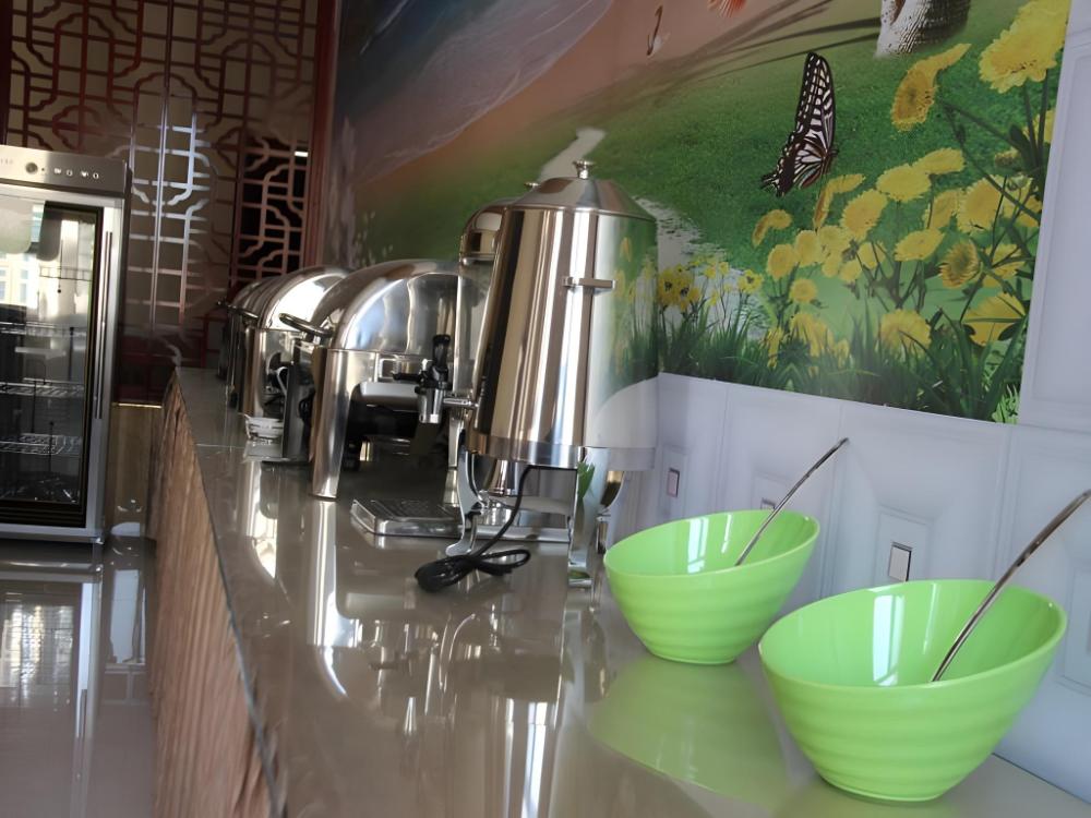 greentree inn pingliang jingning bus station business hotel