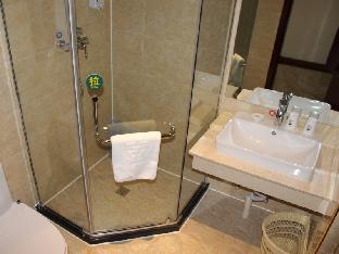 greentree inn pingliang jingning bus station business hotel