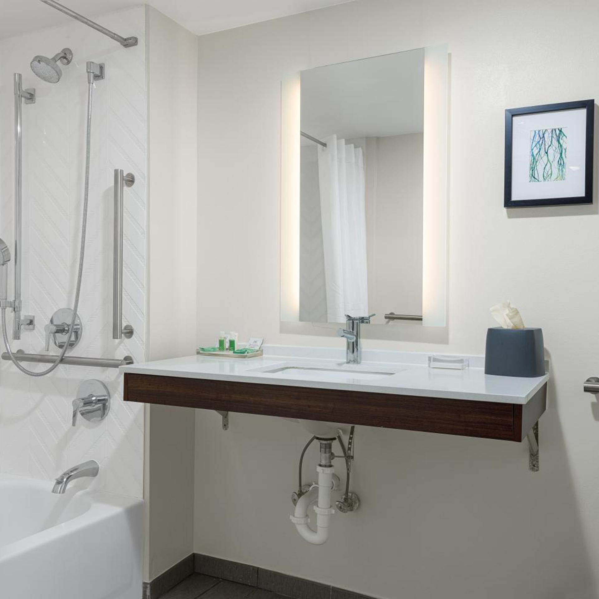 holiday inn cleveland by ihg