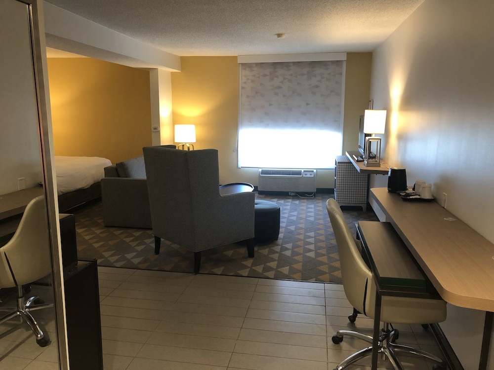 holiday inn cleveland by ihg