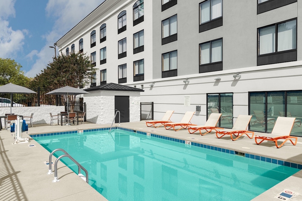 holiday inn cleveland by ihg
