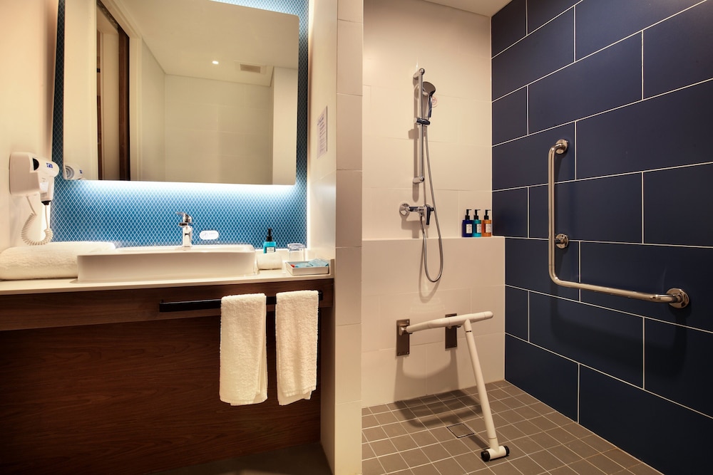 holiday inn express guilin city center an ihg hotel