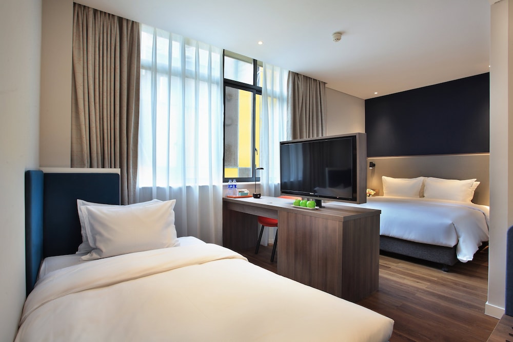 holiday inn express guilin city center an ihg hotel