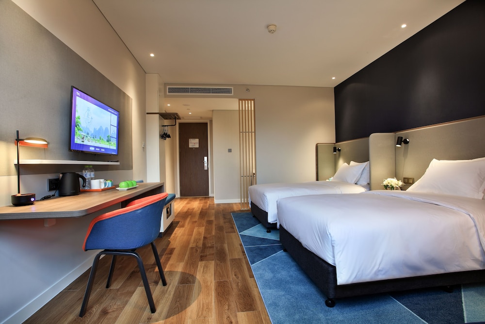 holiday inn express guilin city center an ihg hotel