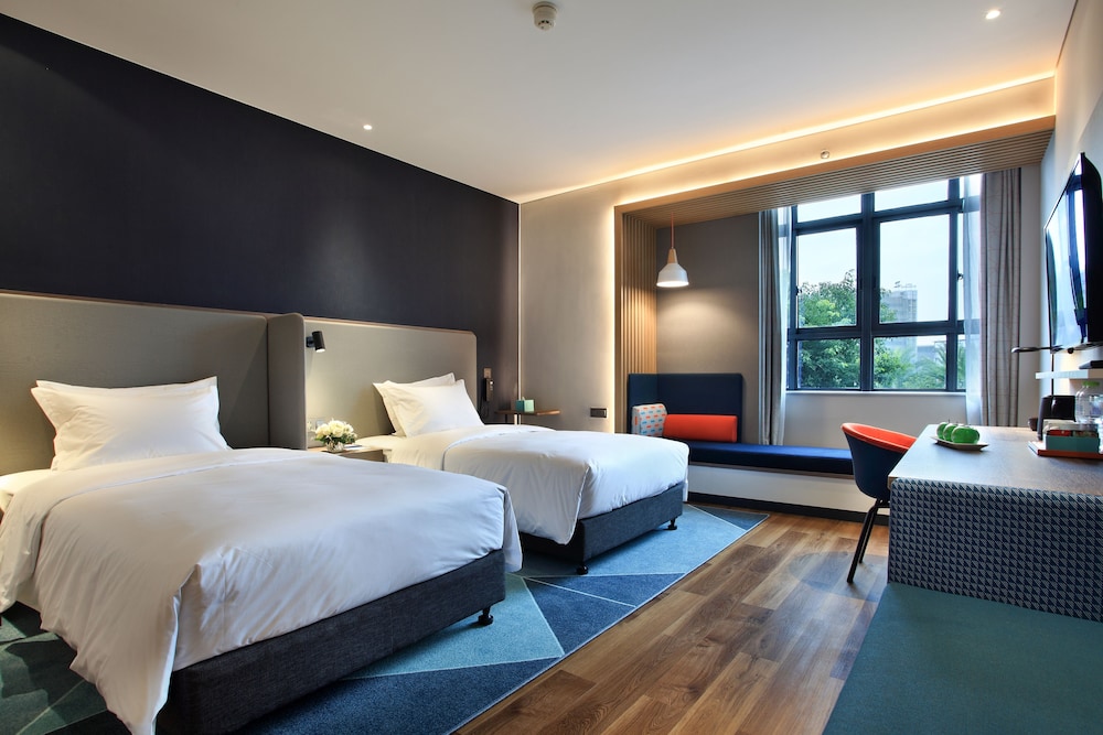 holiday inn express guilin city center an ihg hotel