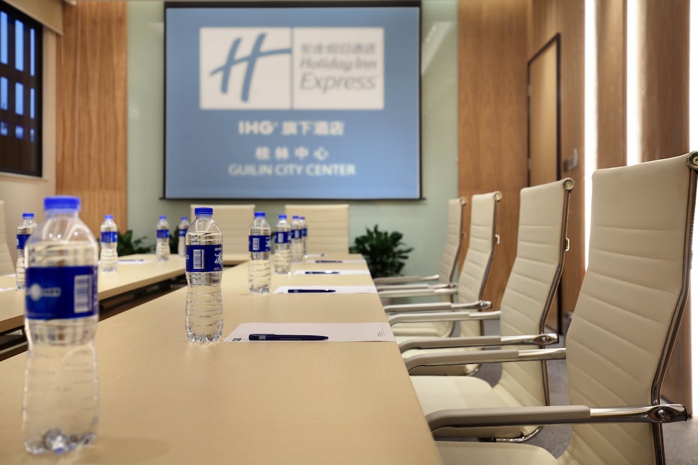 holiday inn express guilin city center an ihg hotel