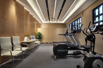 Holiday Inn Express Guilin City Center, An Ihg Hotel,Xiufeng District>>Guilin,3.5 star