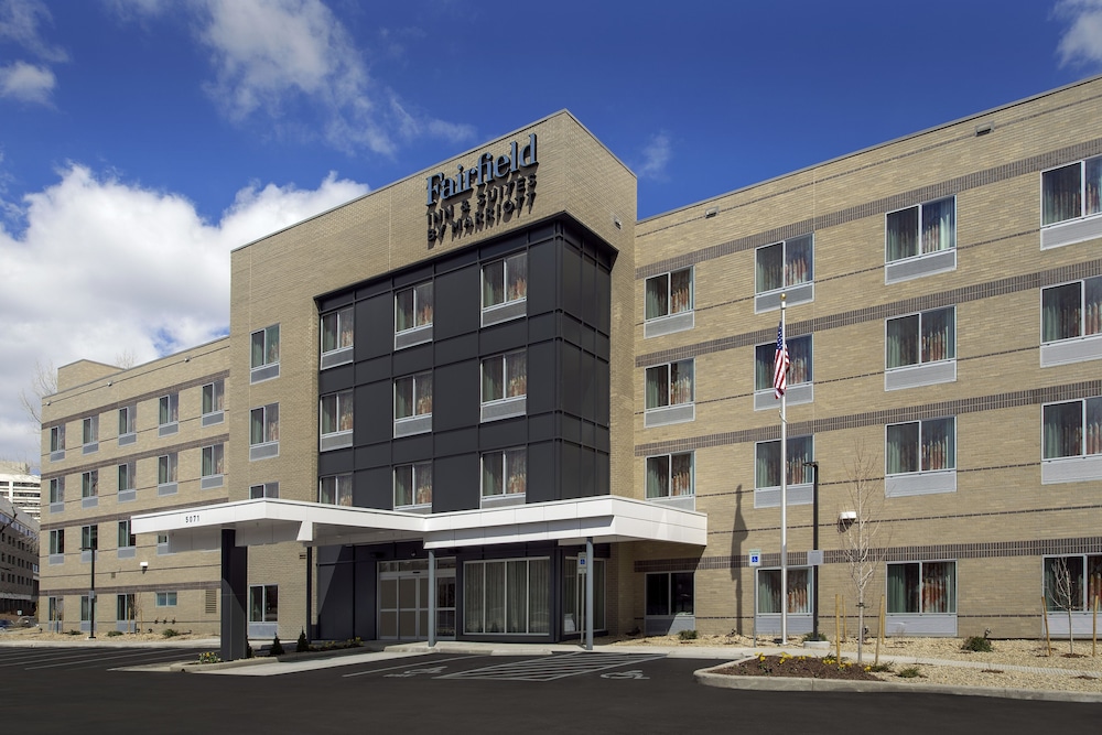 fairfield inn and suites by marriott denver tech center north