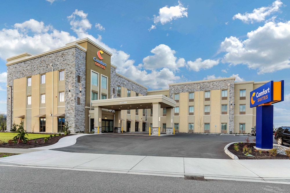 comfort suites burlington near i 5