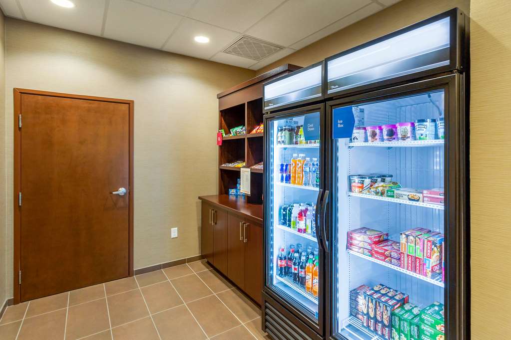 comfort suites burlington near i 5