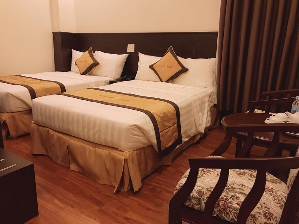 lucky star hotel