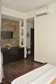 cherry villa