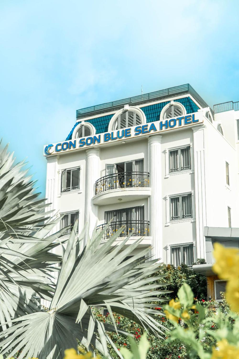 con son blue sea hotel