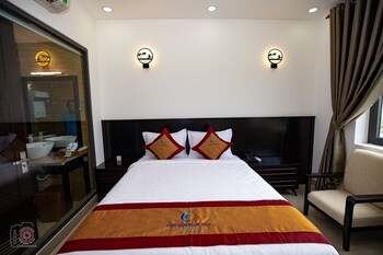 con son blue sea hotel