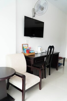 con son blue sea hotel