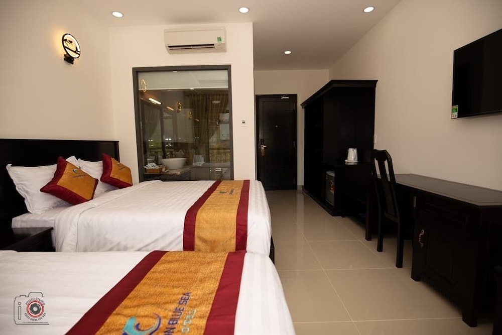 con son blue sea hotel