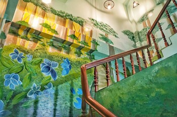 sunny hostel