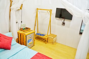 sunny hostel