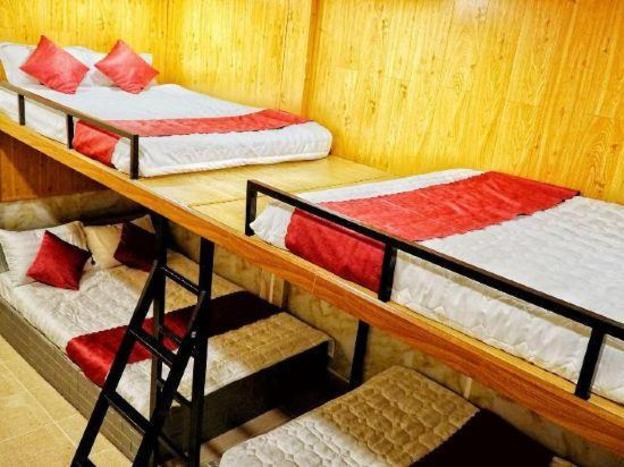 sunny hostel
