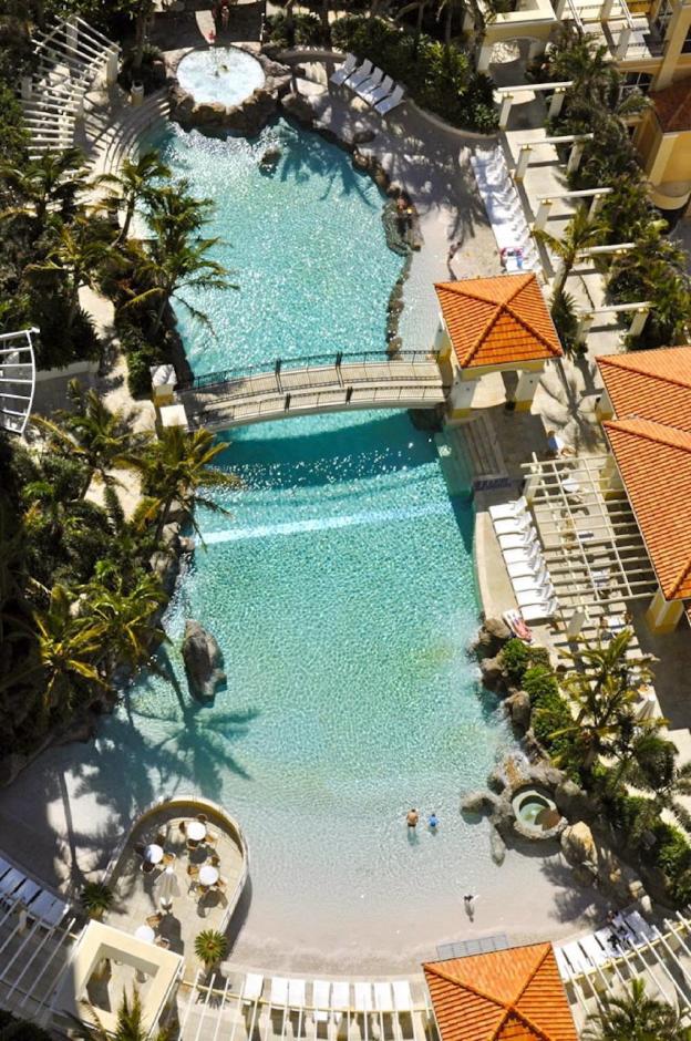 chevron renaissance private apartments