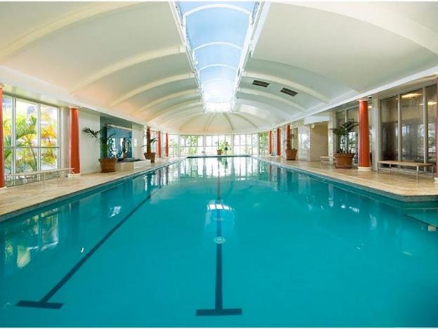 chevron renaissance private apartments