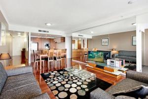 chevron renaissance private apartments