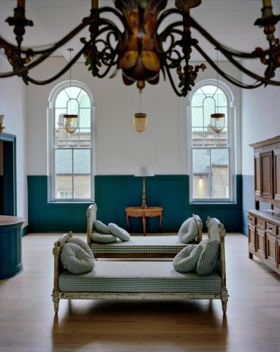 hotel peter and paul