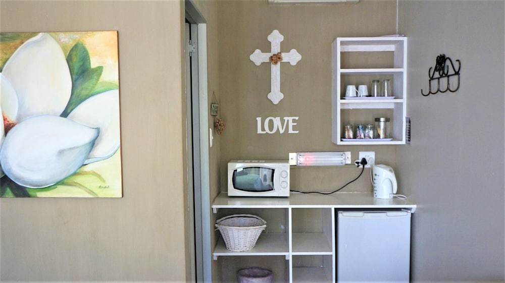 indigo moon guesthouse