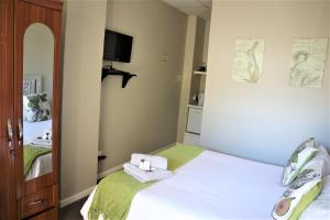 indigo moon guesthouse