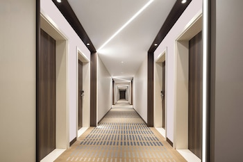 holiday inn express xian bell tower an ihg hotel