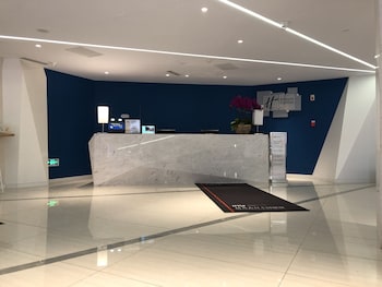 Holiday Inn Express Xi'an Bell Tower, An Ihg Hotel,Chang'an>>Beilin,3 star