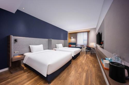 holiday inn express xian bell tower an ihg hotel