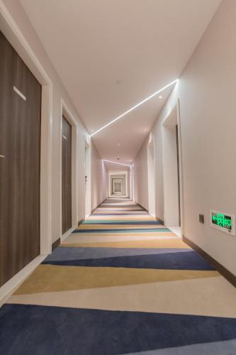holiday inn express xian bell tower an ihg hotel