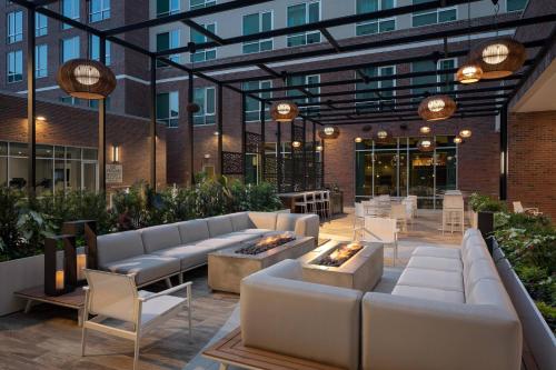 springhill suites by marriott greenville downtown