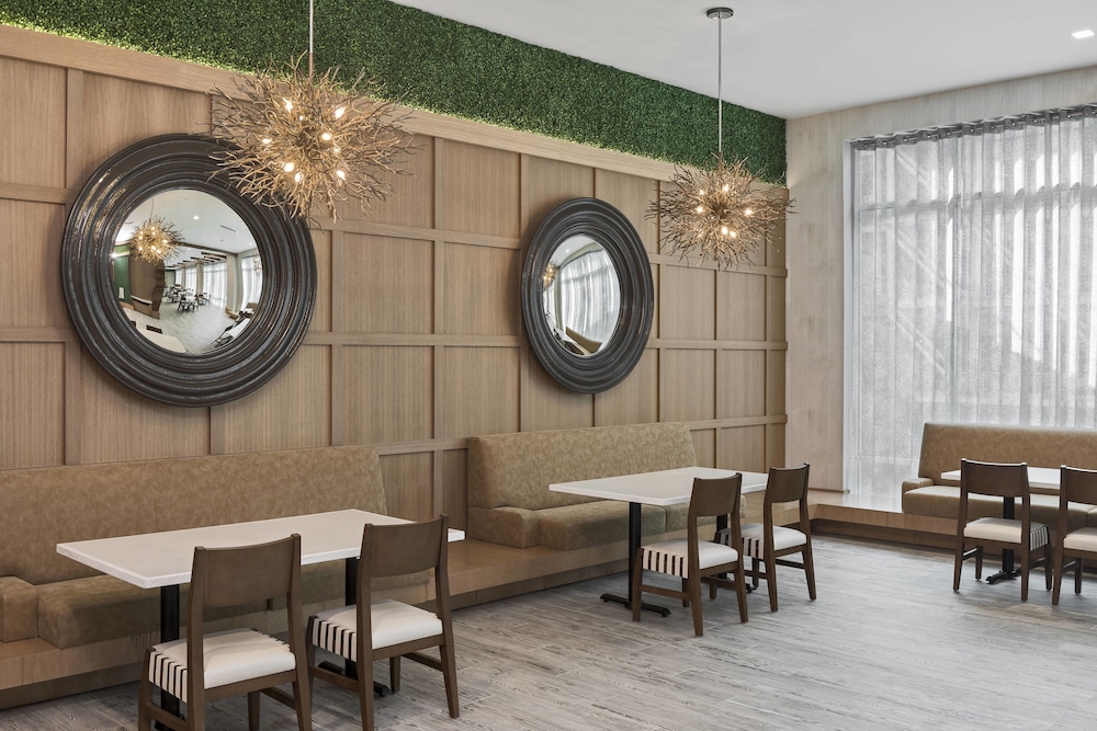 springhill suites by marriott greenville downtown