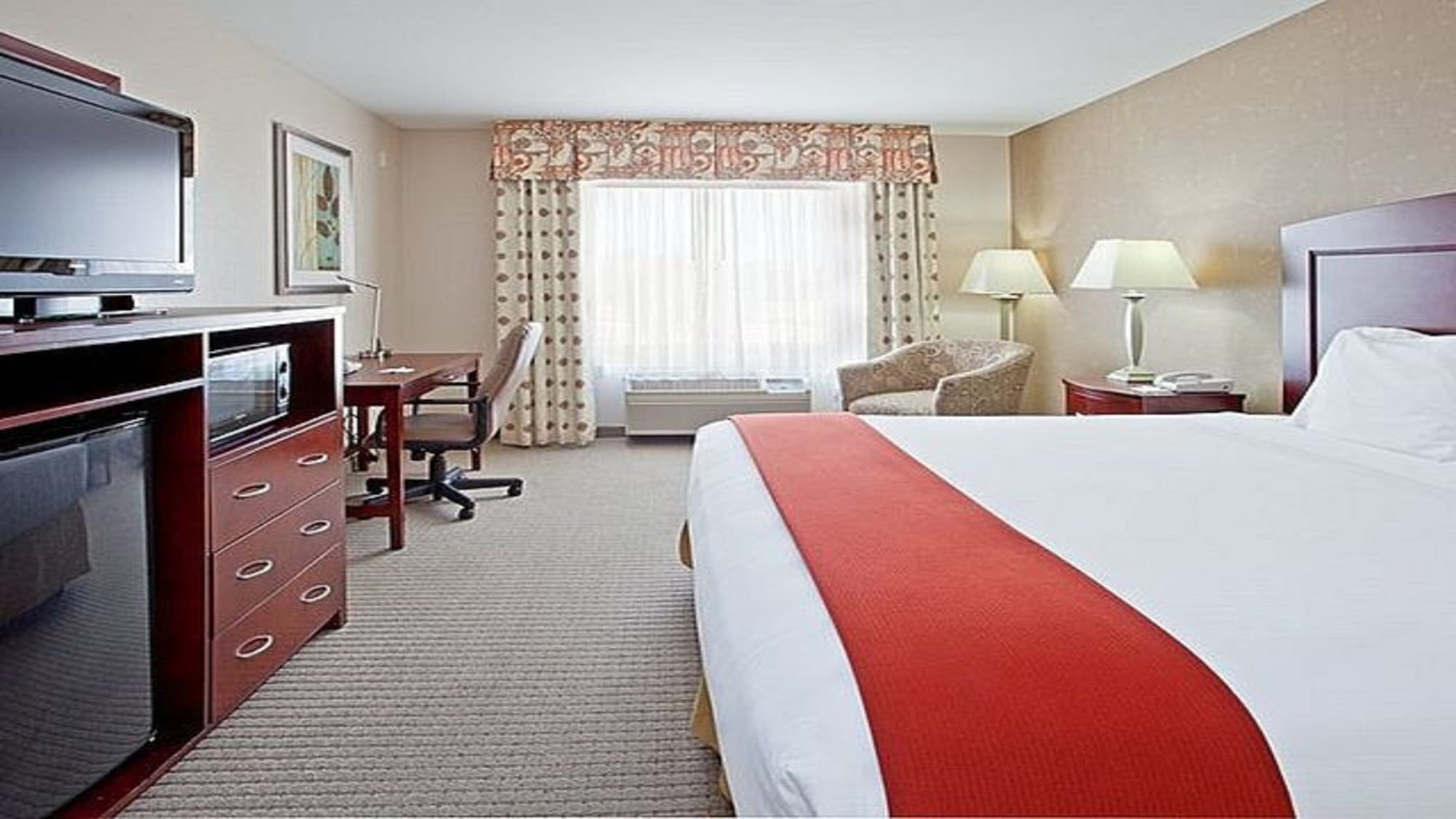 holiday inn express and suites college station by ihg