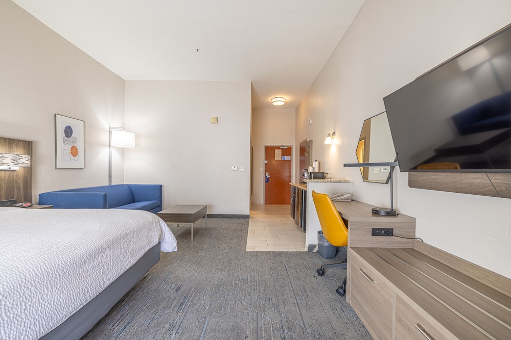 holiday inn express and suites college station by ihg