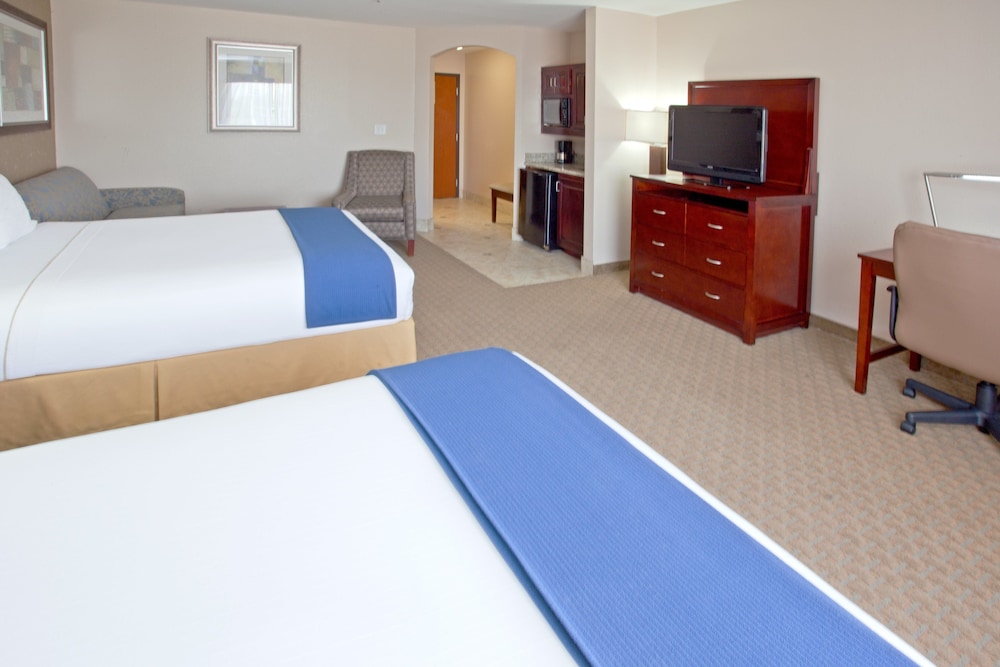 holiday inn express and suites college station by ihg