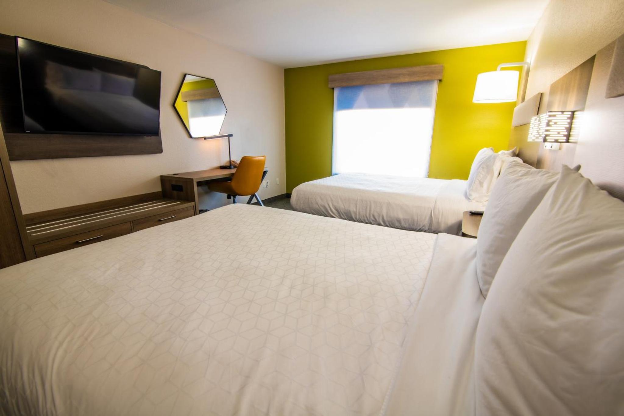 holiday inn express and suites college station by ihg